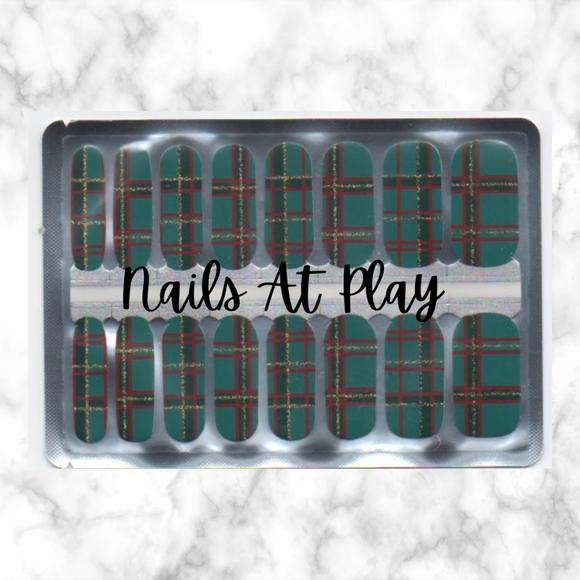 5 for $15 Nail Wraps- Forest Crest - Picture 1 of 3